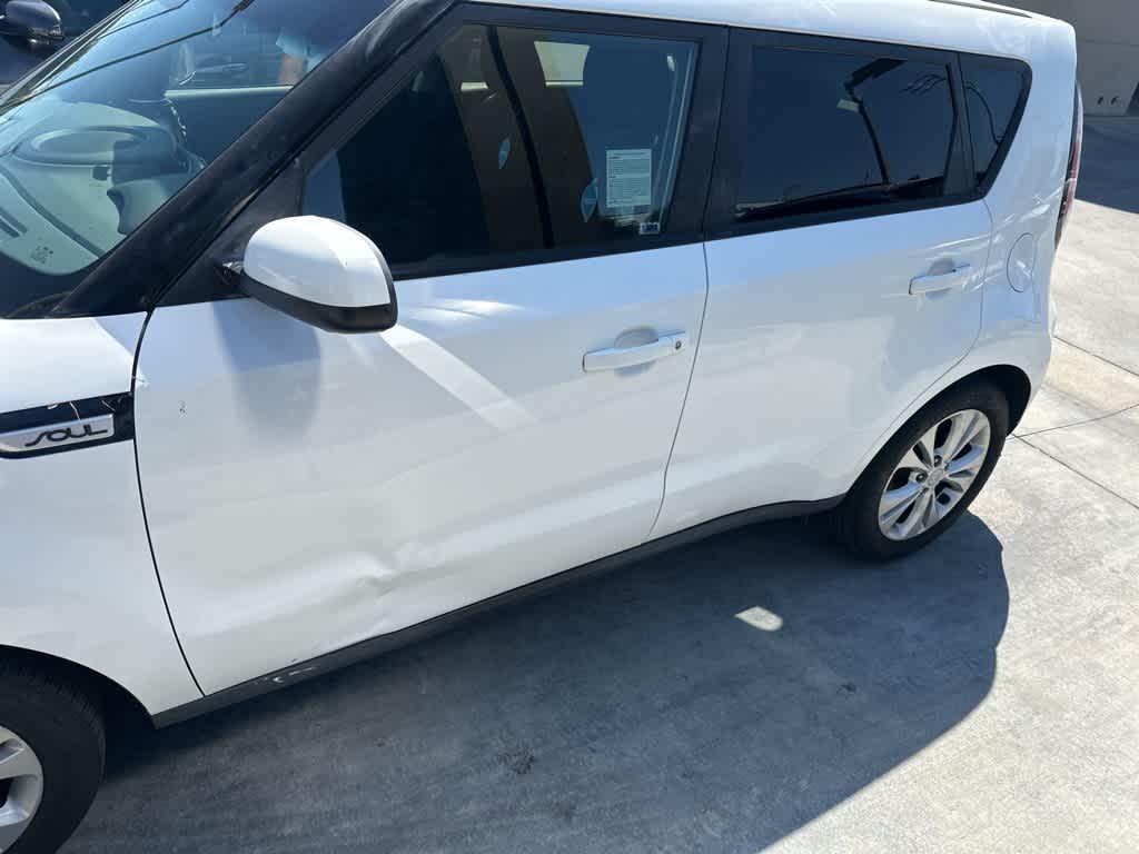 Thumbnail: 2015 Kia Soul - 3