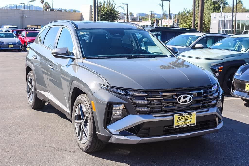 Thumbnail: 2026 Hyundai Tucson - 3