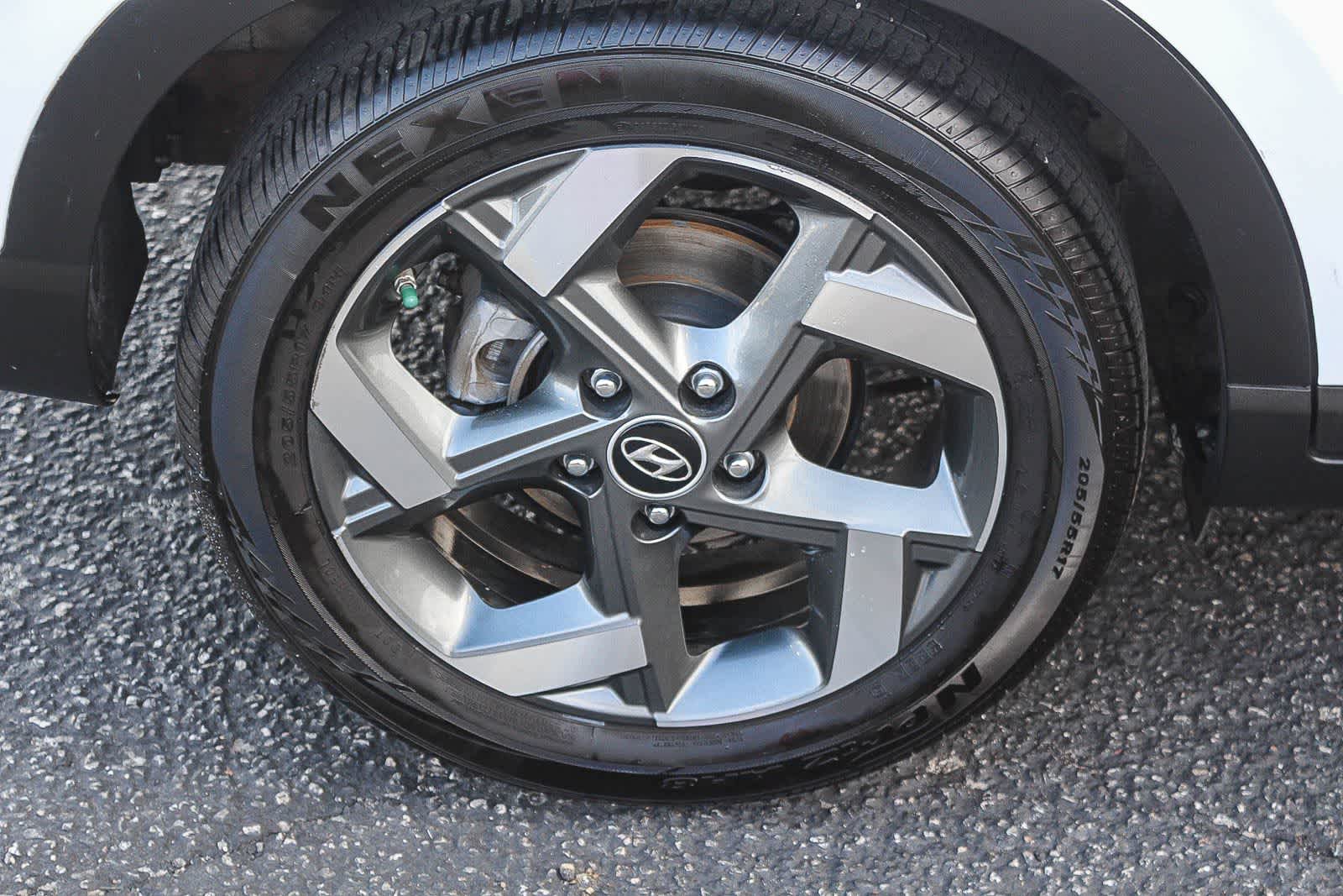 Thumbnail: 2020 Hyundai Venue - 11