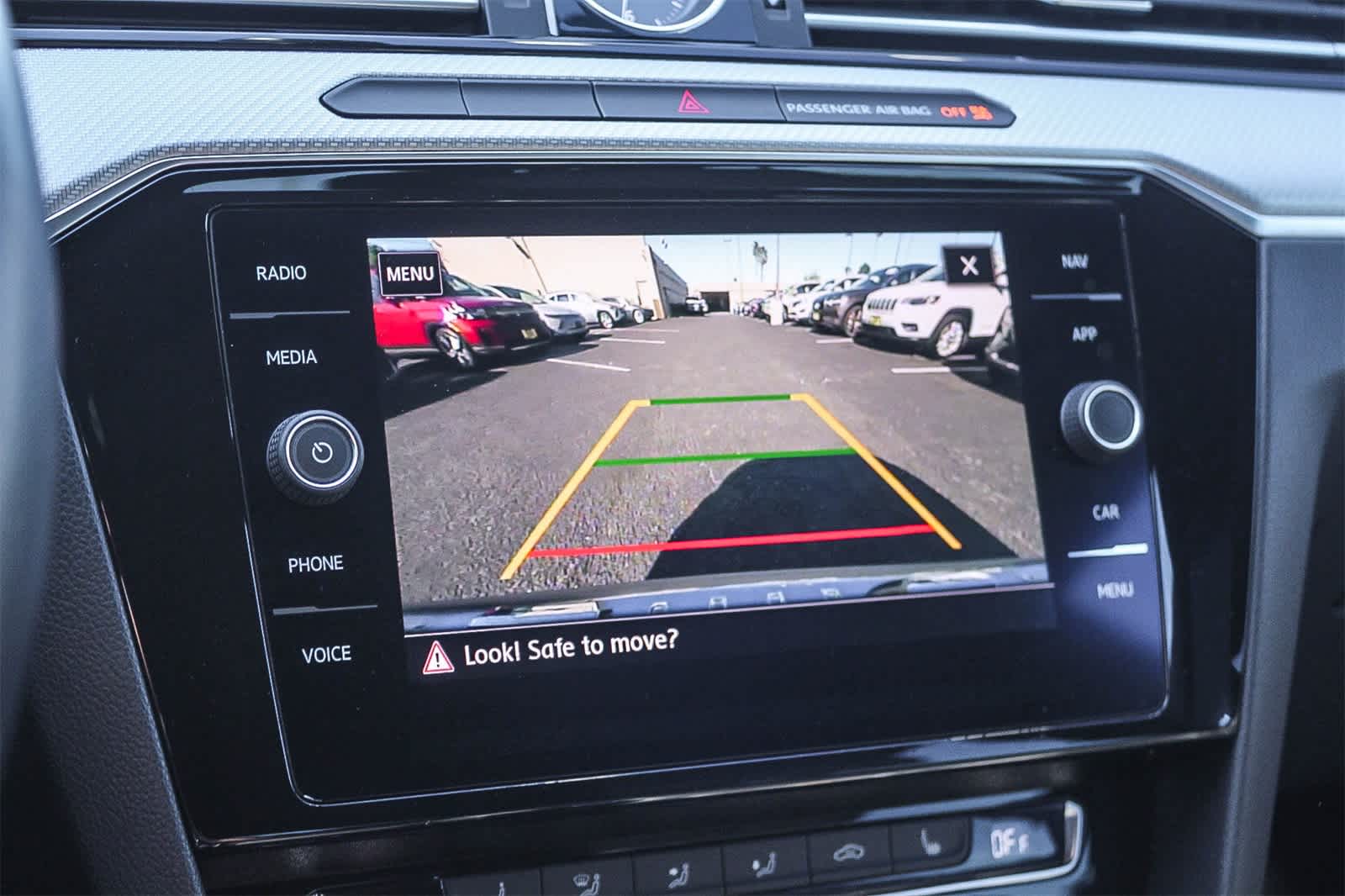 Thumbnail: 2019 Volkswagen Arteon - 32