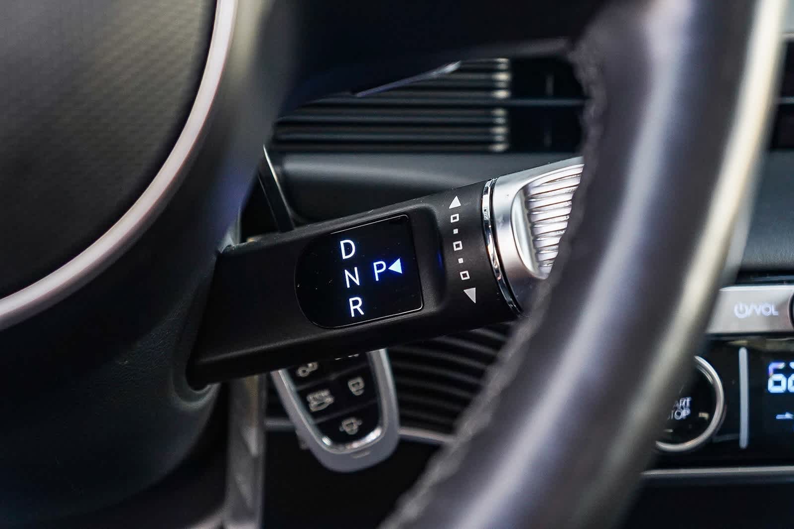 Thumbnail: 2022 Hyundai Ioniq 5 - 26