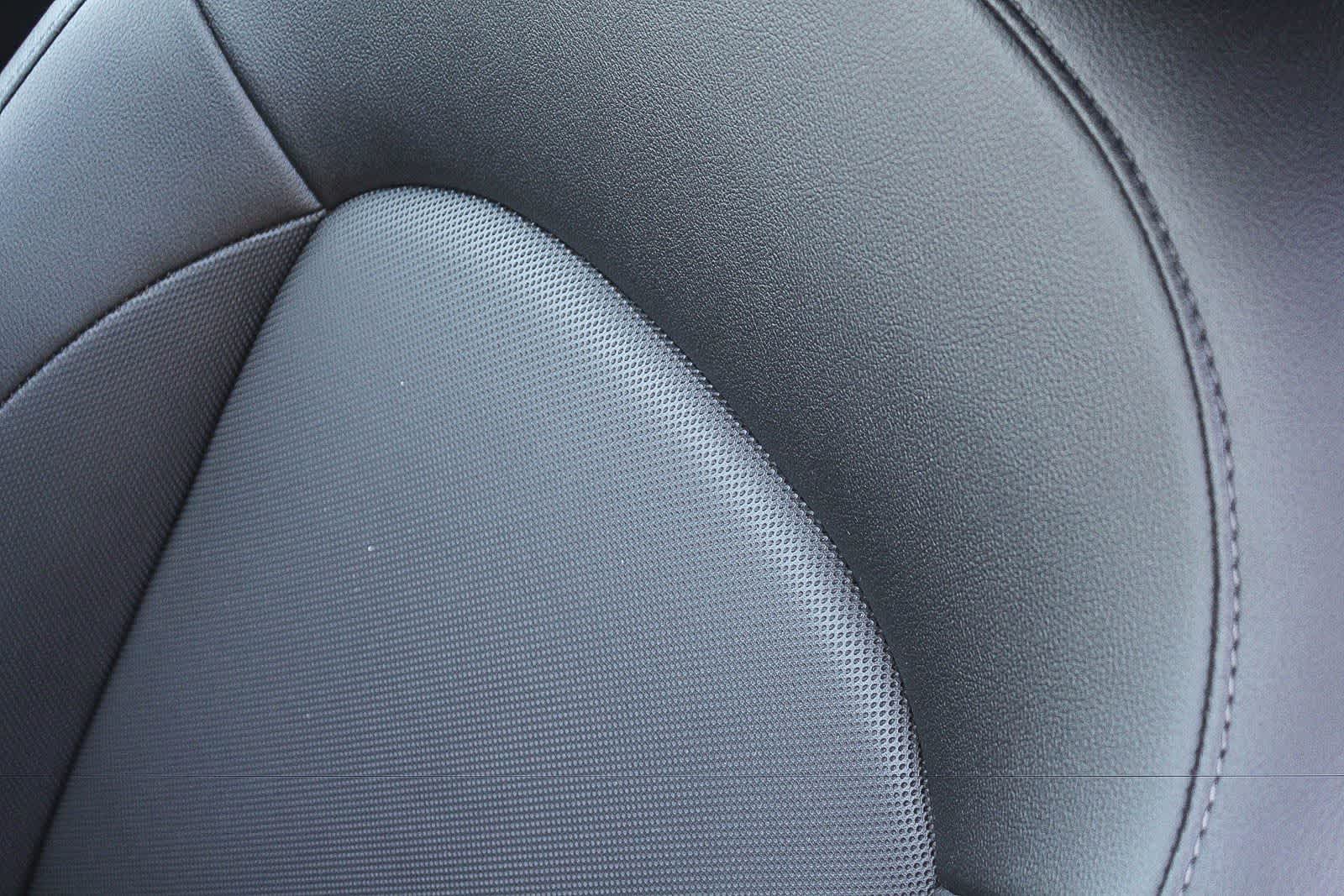 Thumbnail: 2017 MINI Cooper Hardtop - 31