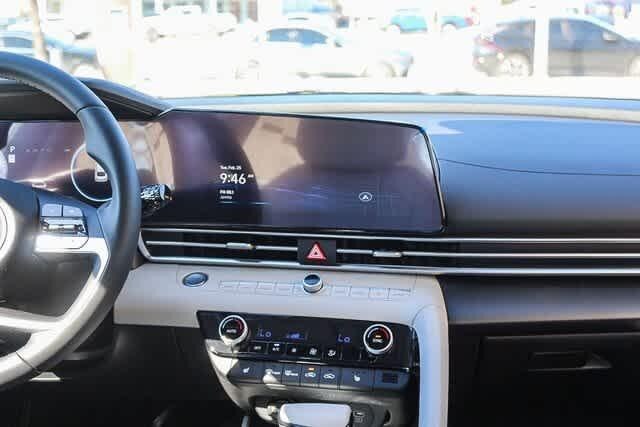 Thumbnail: 2025 Hyundai Elantra - 13