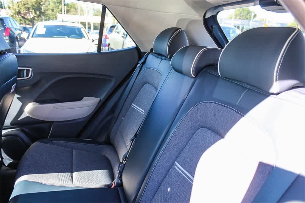 Thumbnail: 2020 Hyundai Venue - 23