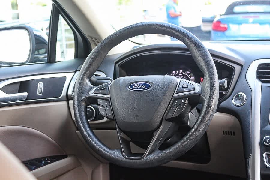 Thumbnail: 2018 Ford Fusion - 15
