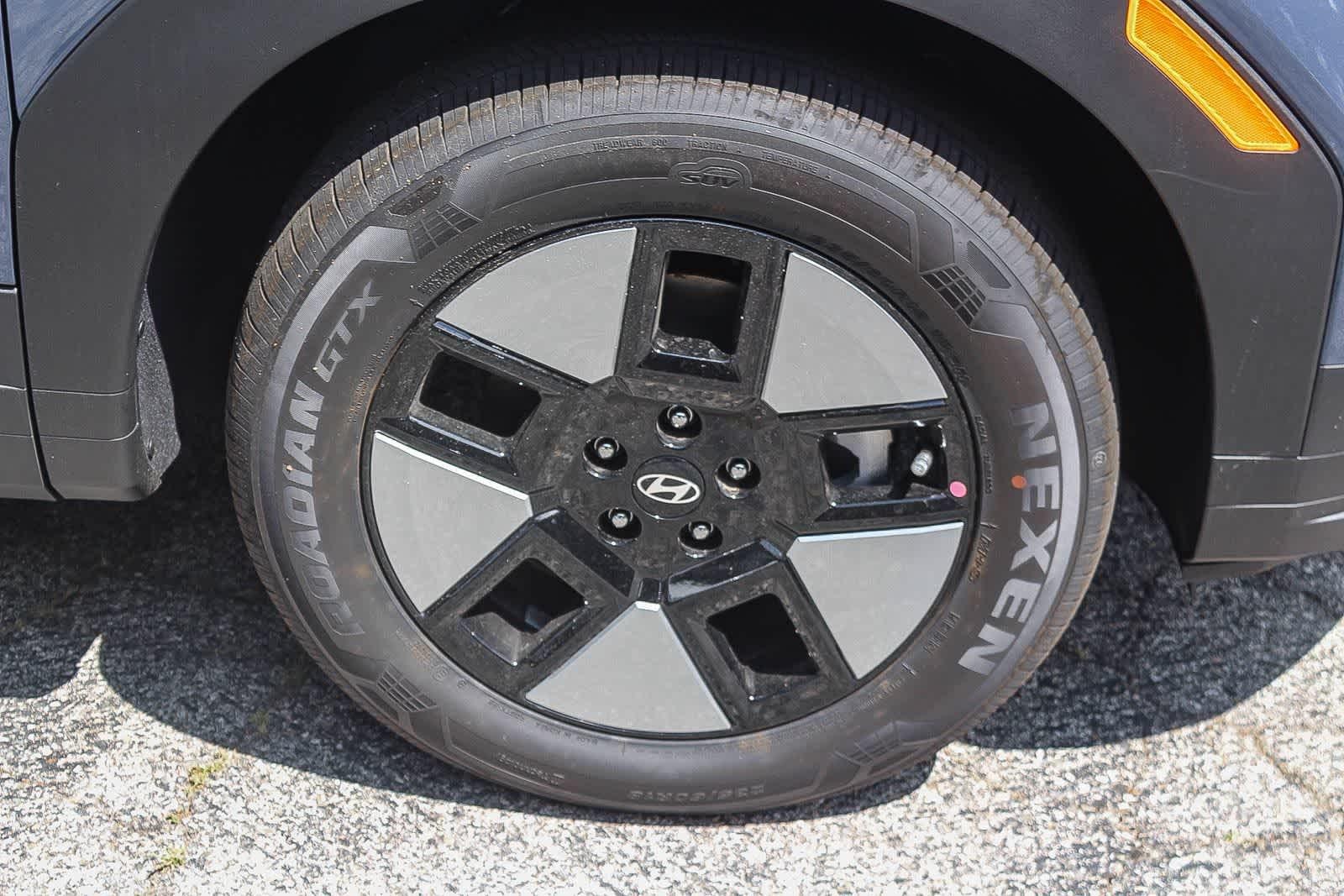 Thumbnail: 2026 Hyundai Santa Fe - 12