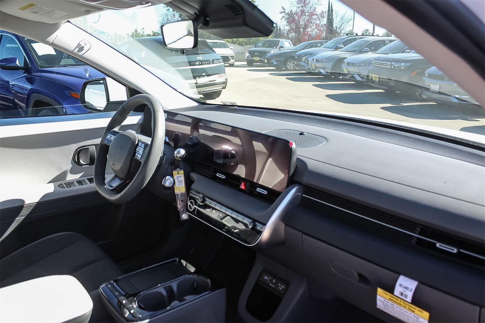 Thumbnail: 2026 Hyundai Ioniq 5 - 24