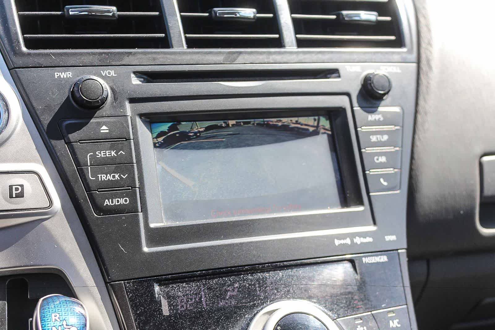 Thumbnail: 2012 Toyota Prius v - 34