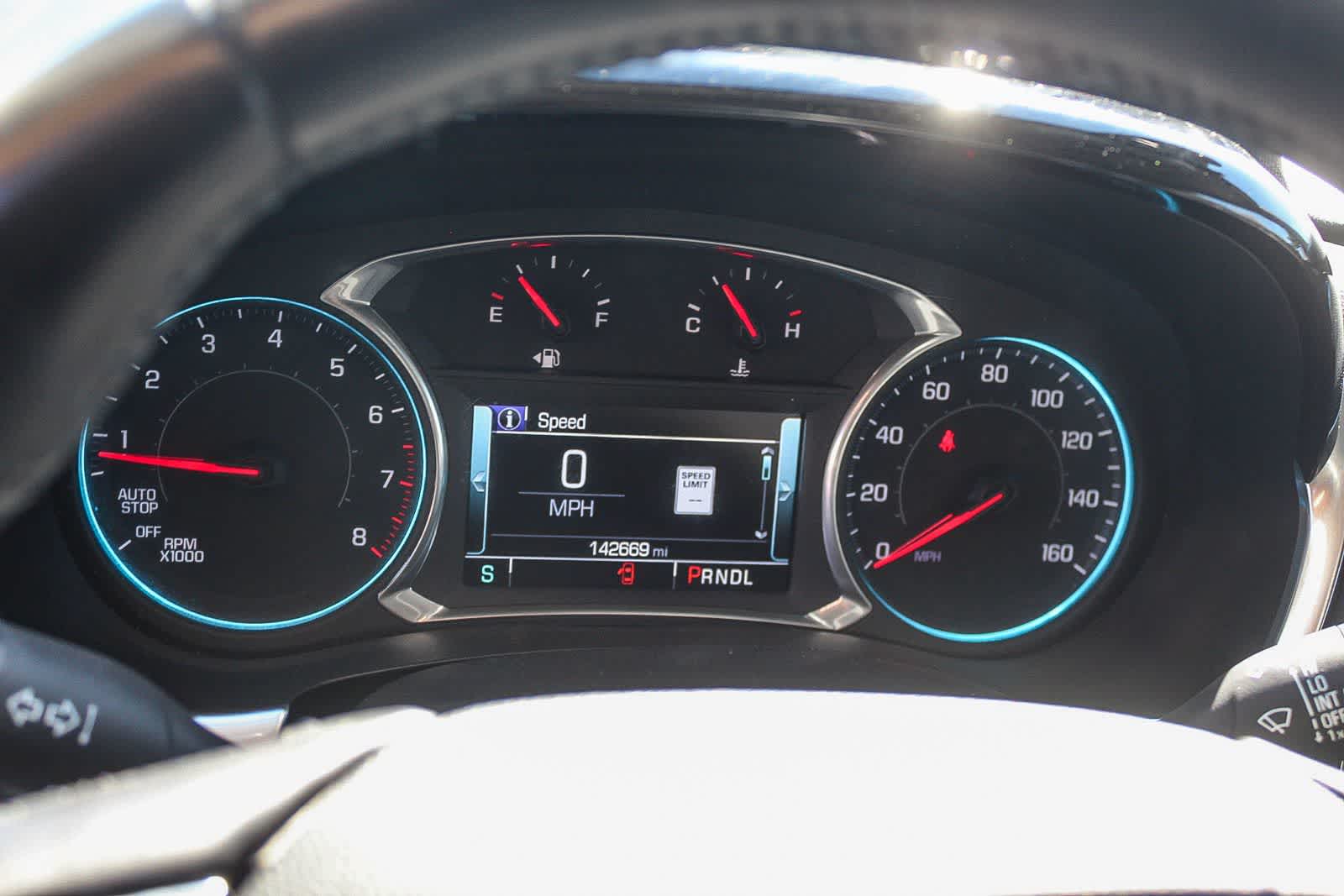 Thumbnail: 2018 Chevrolet Traverse - 32