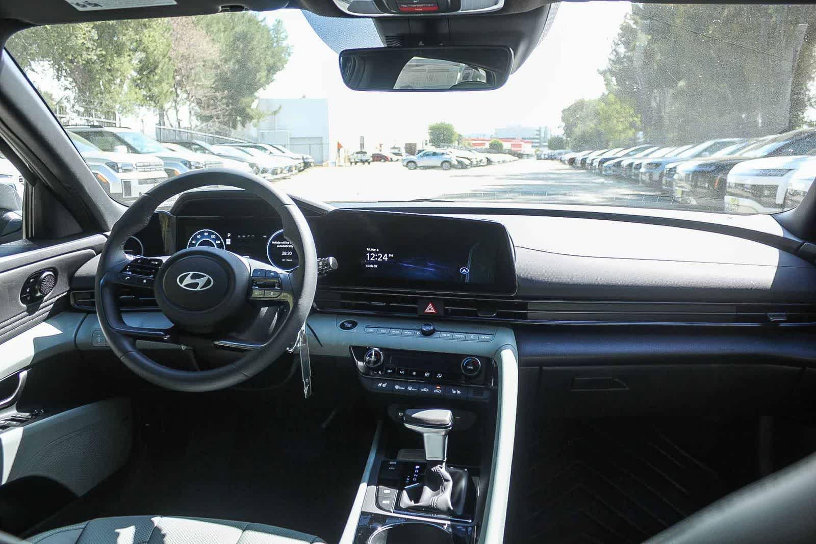Thumbnail: 2026 Hyundai Elantra - 16