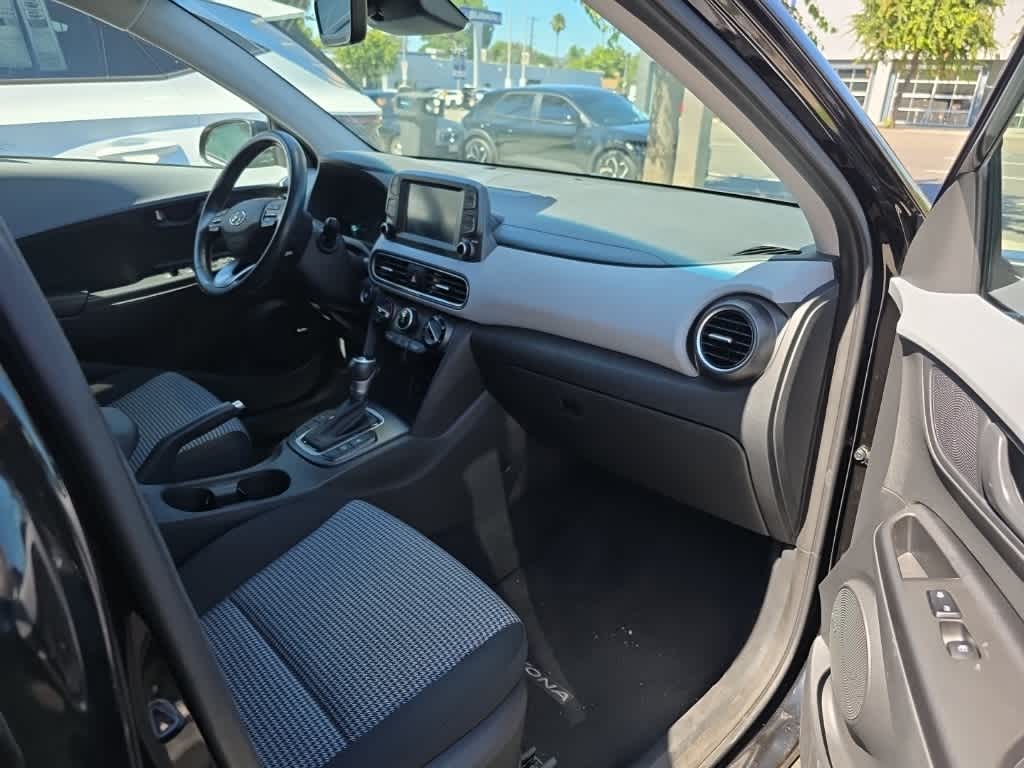Thumbnail: 2021 Hyundai Kona - 5