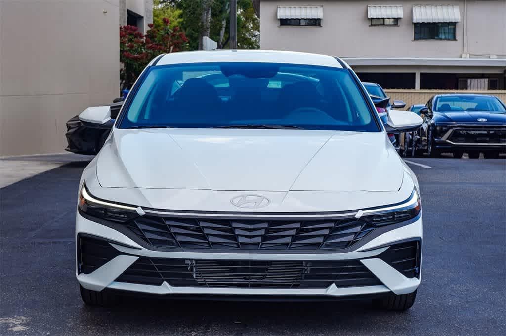 Thumbnail: 2025 Hyundai Elantra - 6