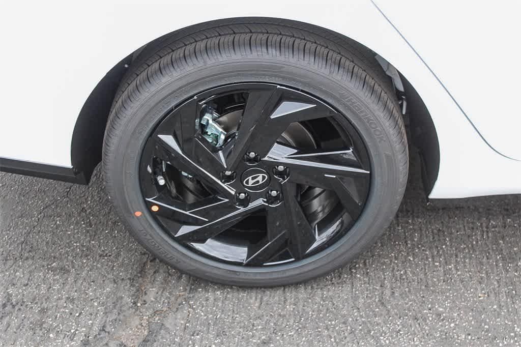 Thumbnail: 2026 Hyundai Elantra - 6