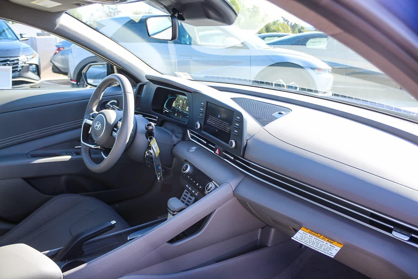 Thumbnail: 2026 Hyundai Elantra - 21