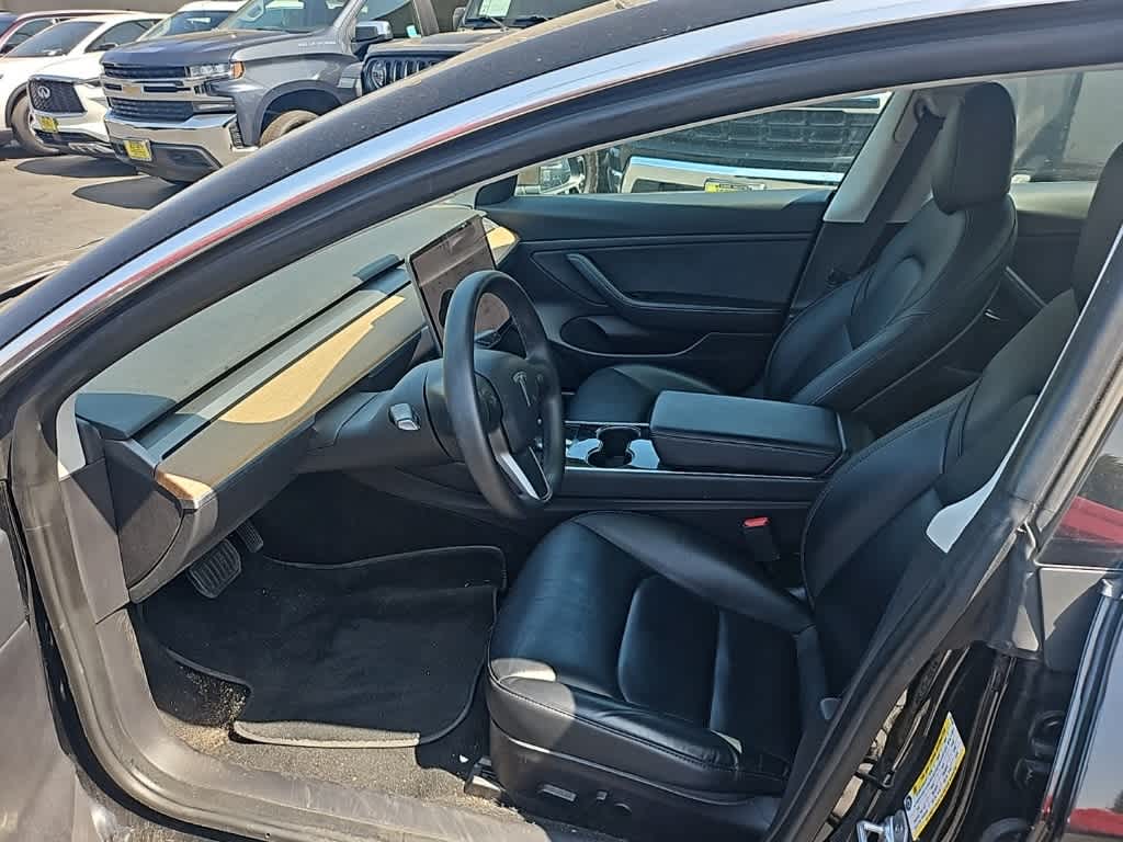 Thumbnail: 2020 Tesla Model 3 - 11