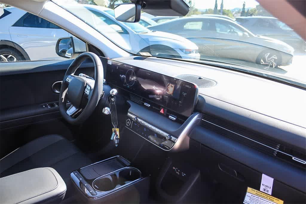 Thumbnail: 2026 Hyundai Ioniq 5 - 22