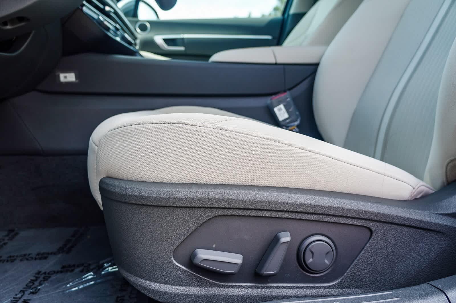 Thumbnail: 2025 Hyundai Sonata - 28