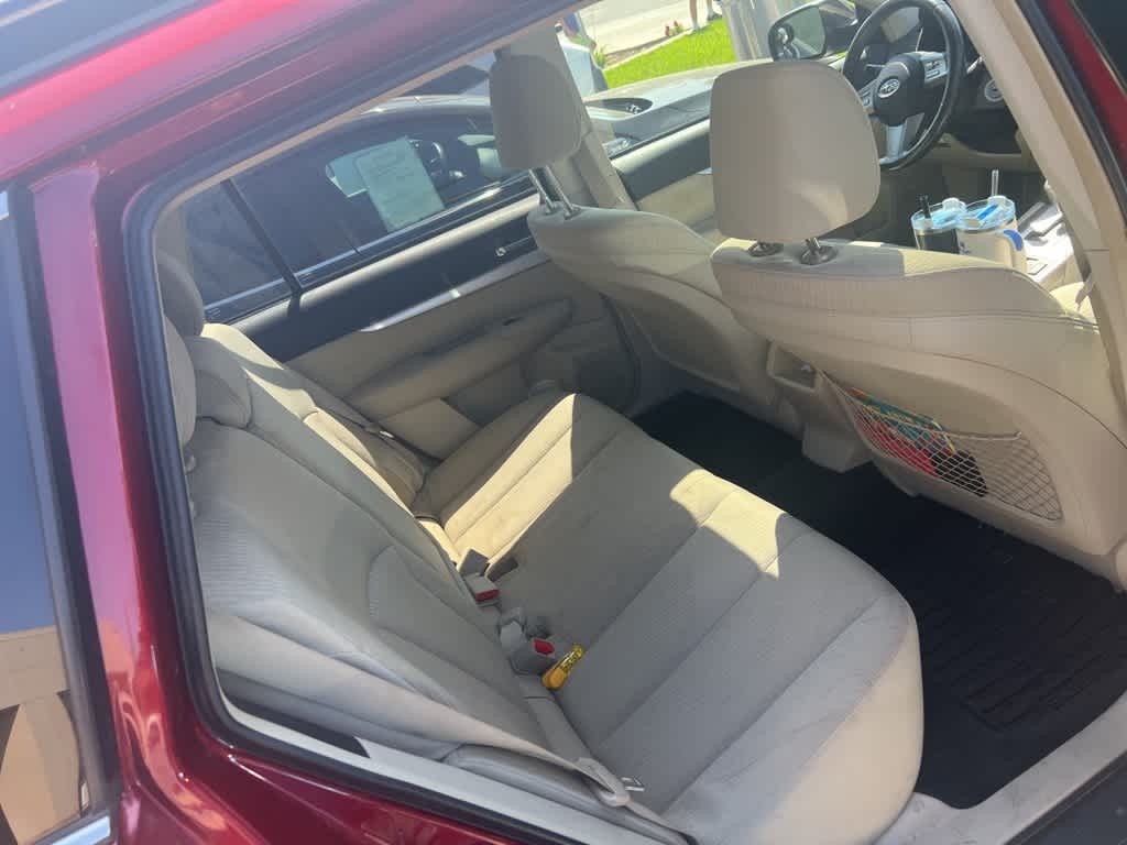 Thumbnail: 2011 Subaru Outback - 10