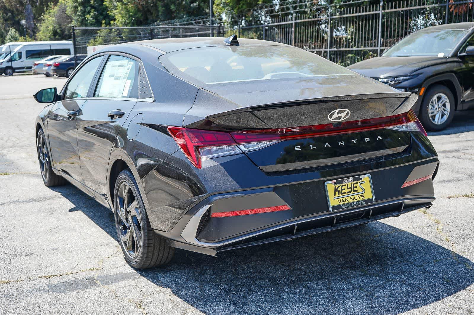 Thumbnail: 2026 Hyundai Elantra - 7