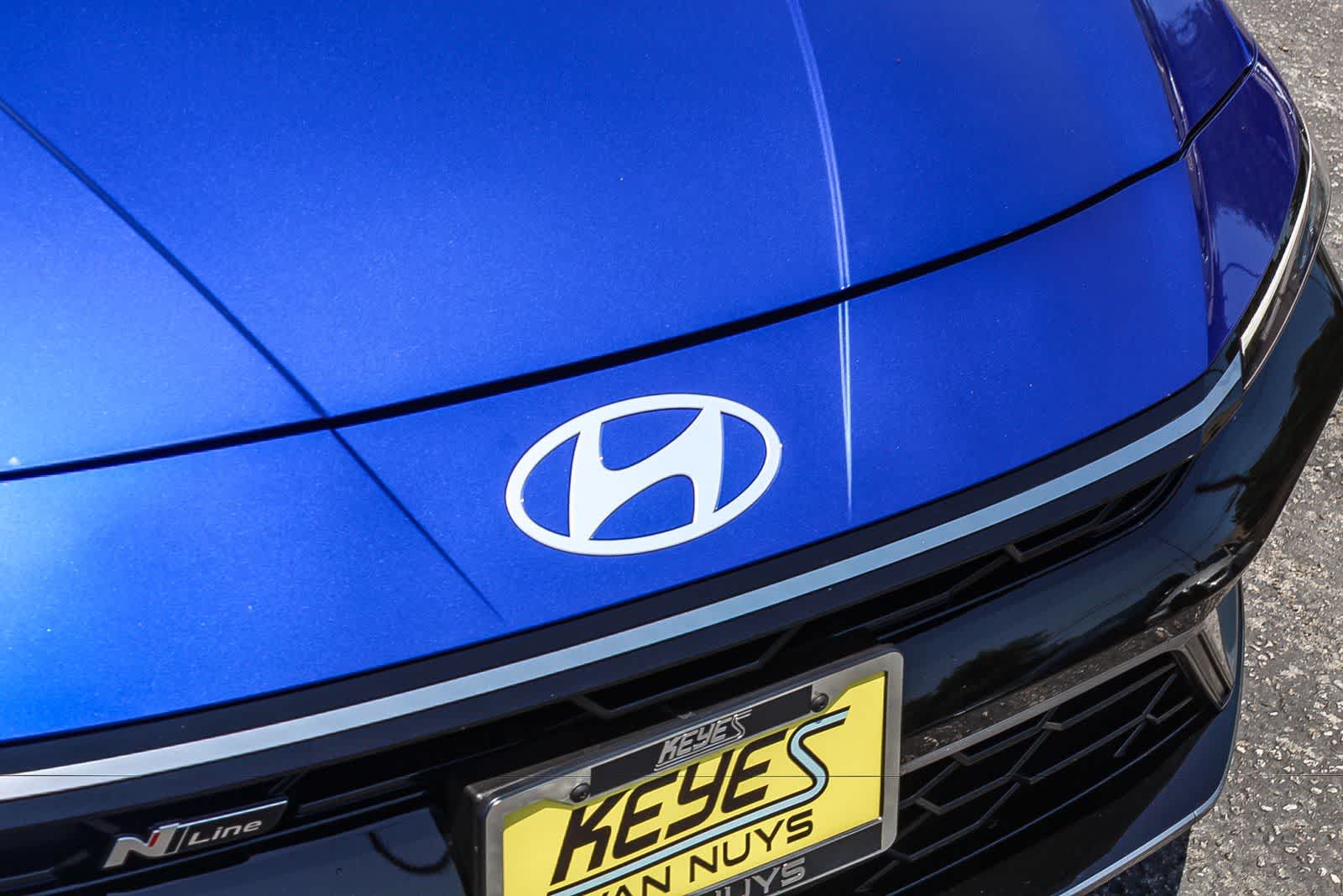 Thumbnail: 2025 Hyundai Elantra - 14