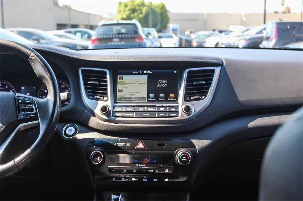 Thumbnail: 2017 Hyundai Tucson - 13