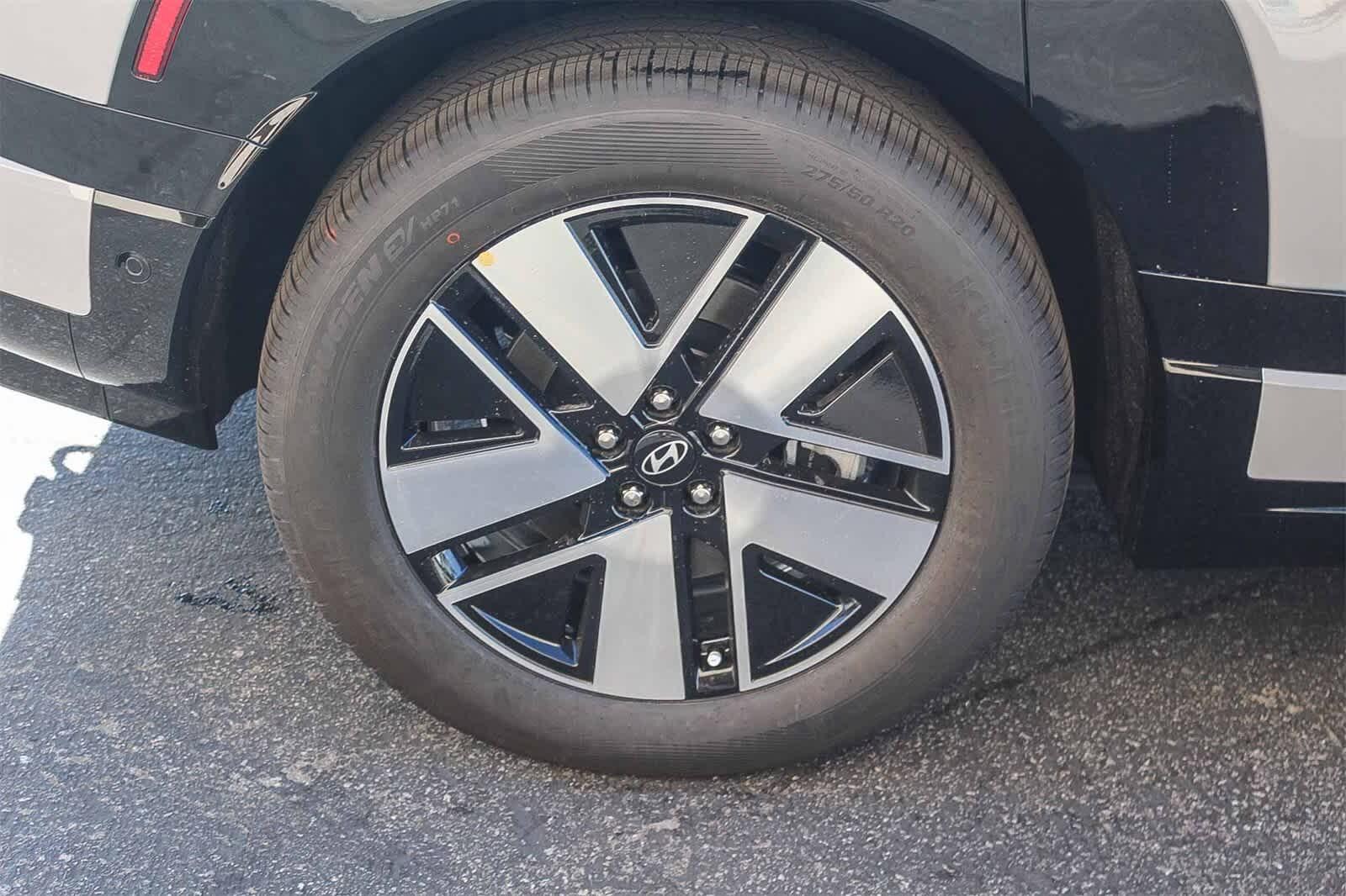 Thumbnail: 2026 Hyundai Ioniq - 9