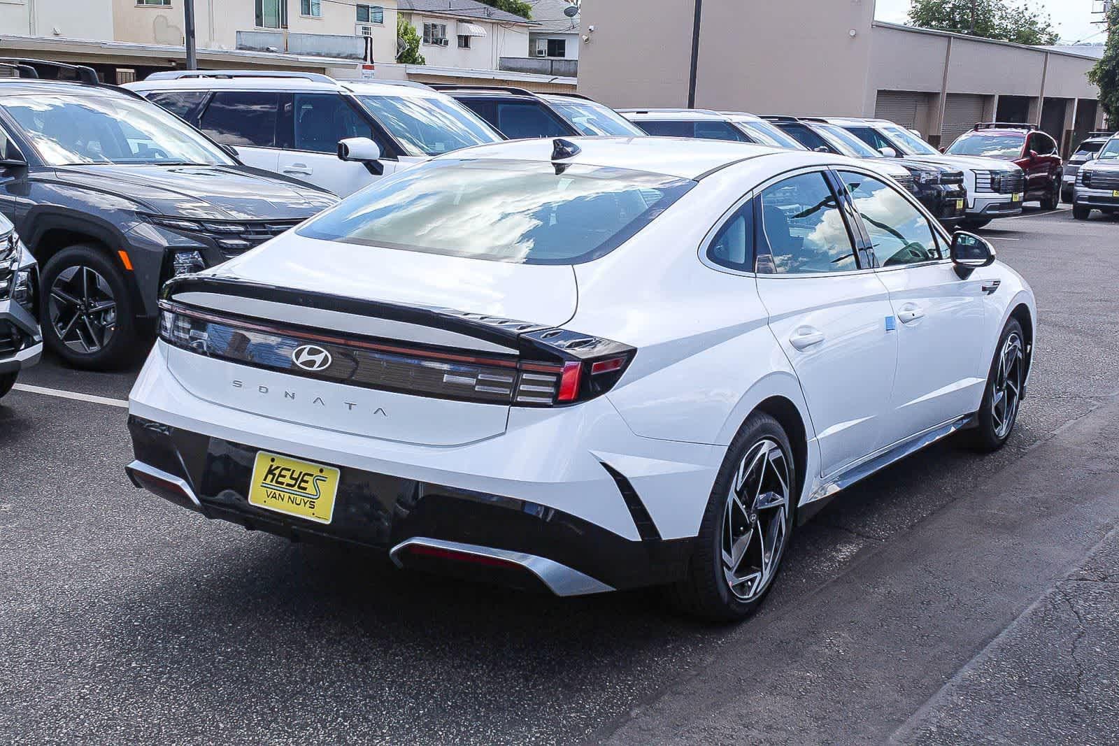 Thumbnail: 2026 Hyundai Sonata - 4