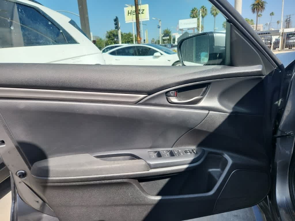 Thumbnail: 2018 Honda Civic - 14