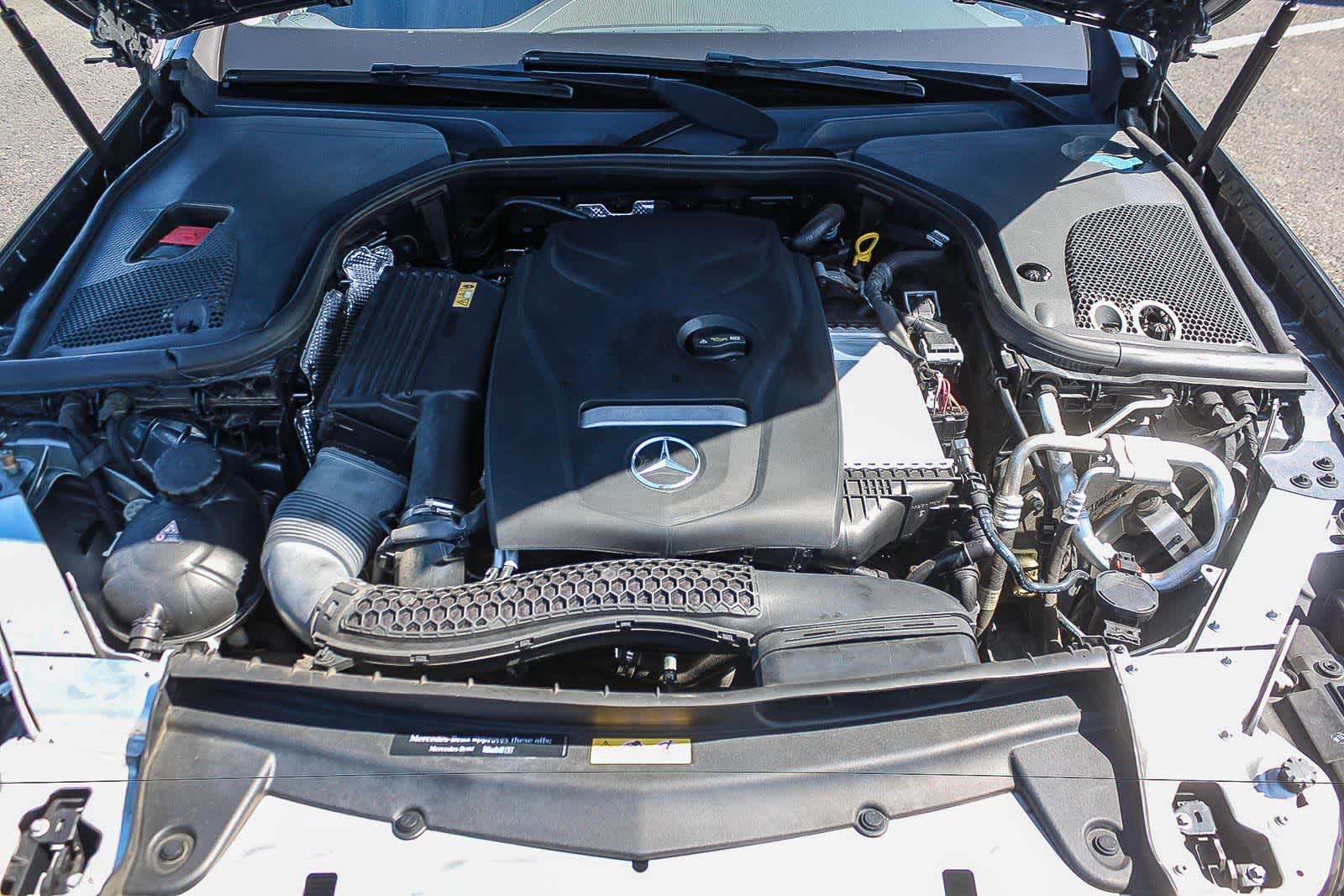 Thumbnail: 2017 Mercedes-Benz E-Class - 35