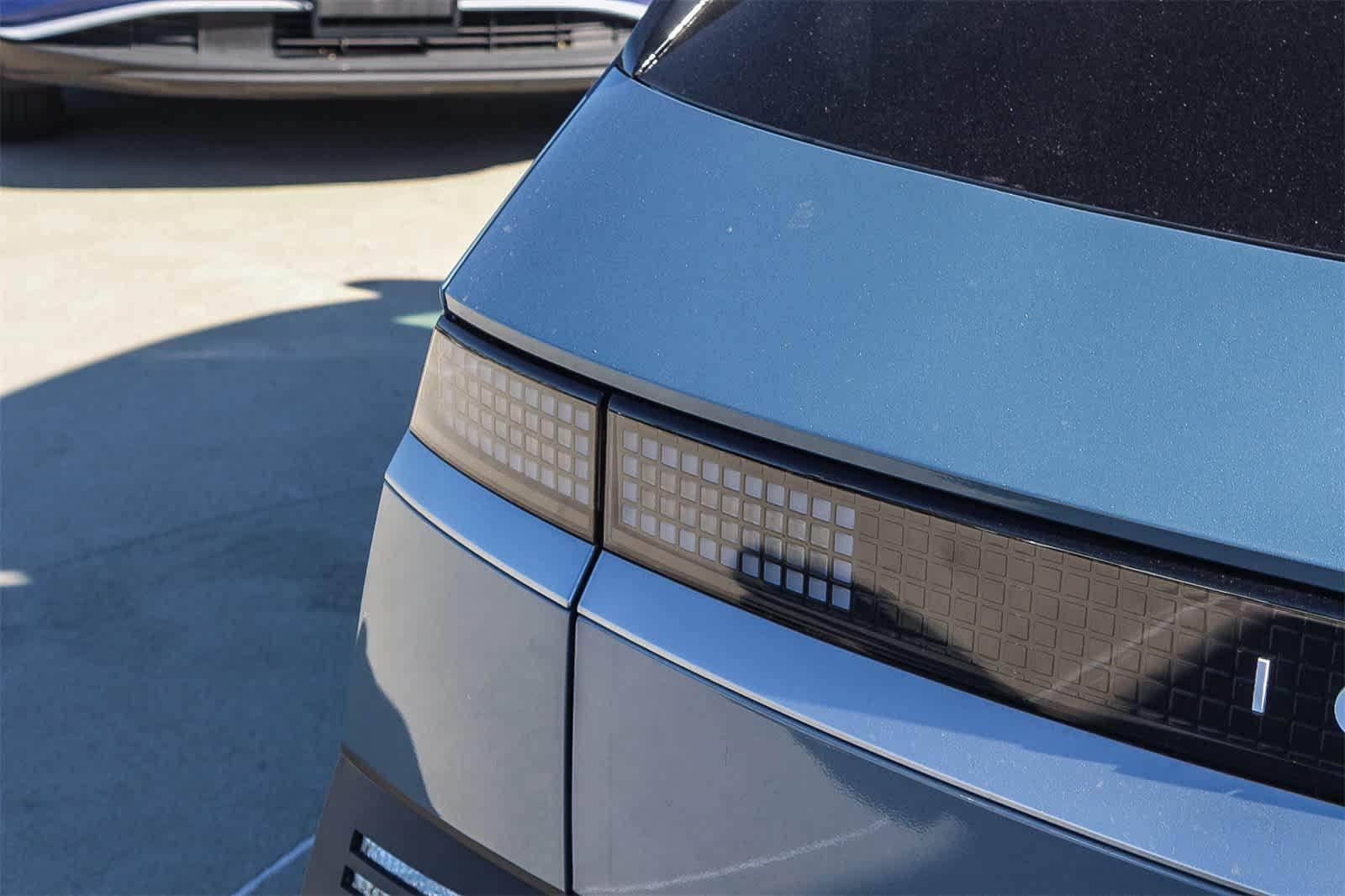 Thumbnail: 2026 Hyundai Ioniq 5 - 8