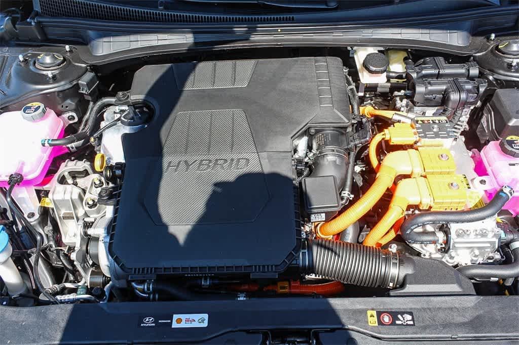 Thumbnail: 2025 Hyundai Elantra - 13