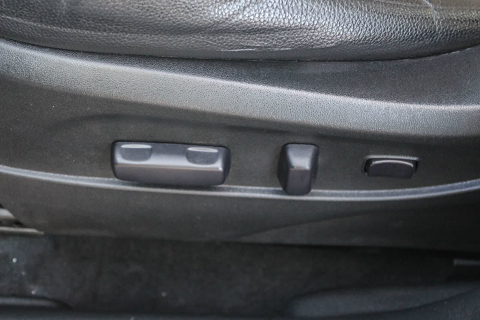 Thumbnail: 2014 Hyundai Tucson - 28