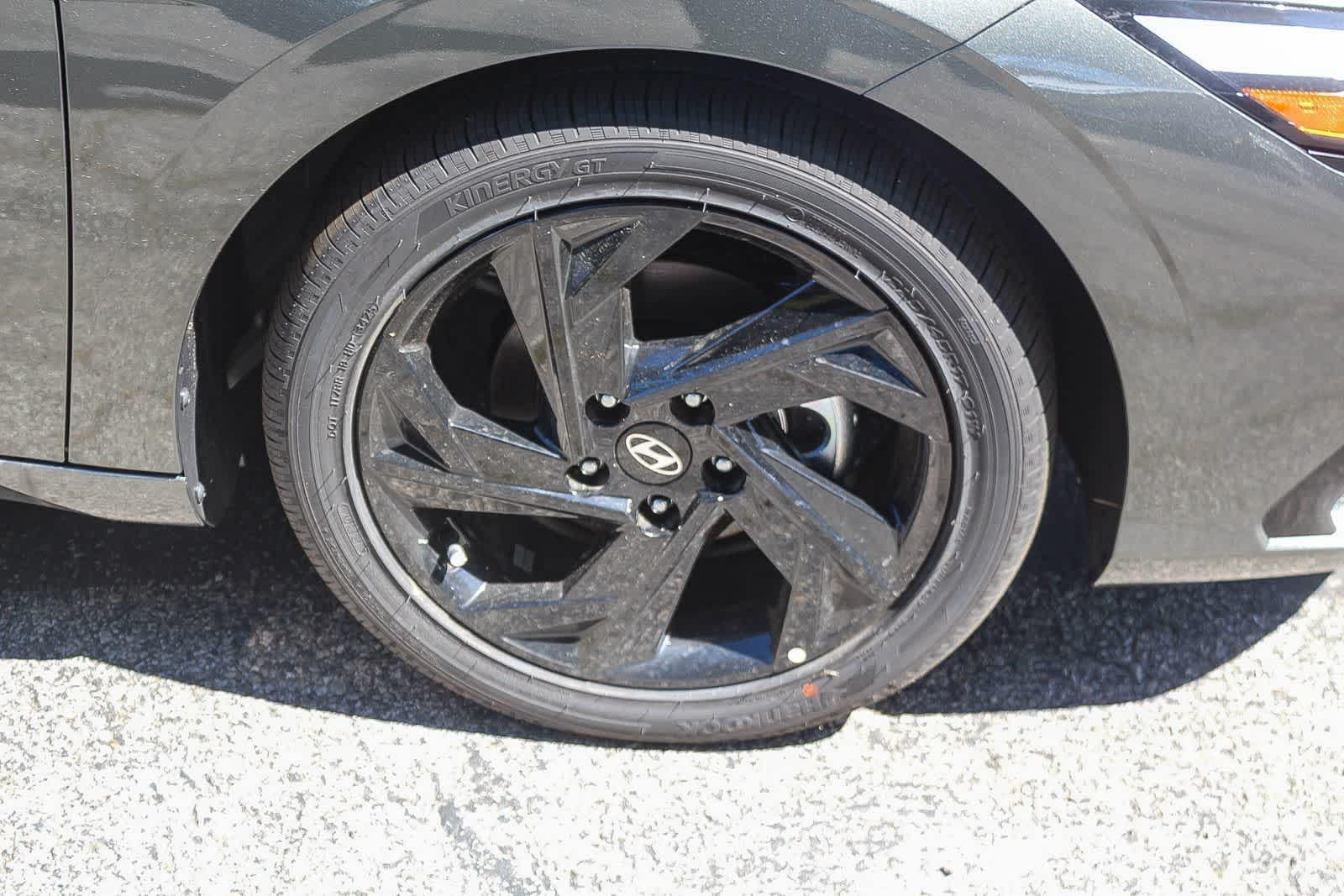 Thumbnail: 2026 Hyundai Elantra - 12