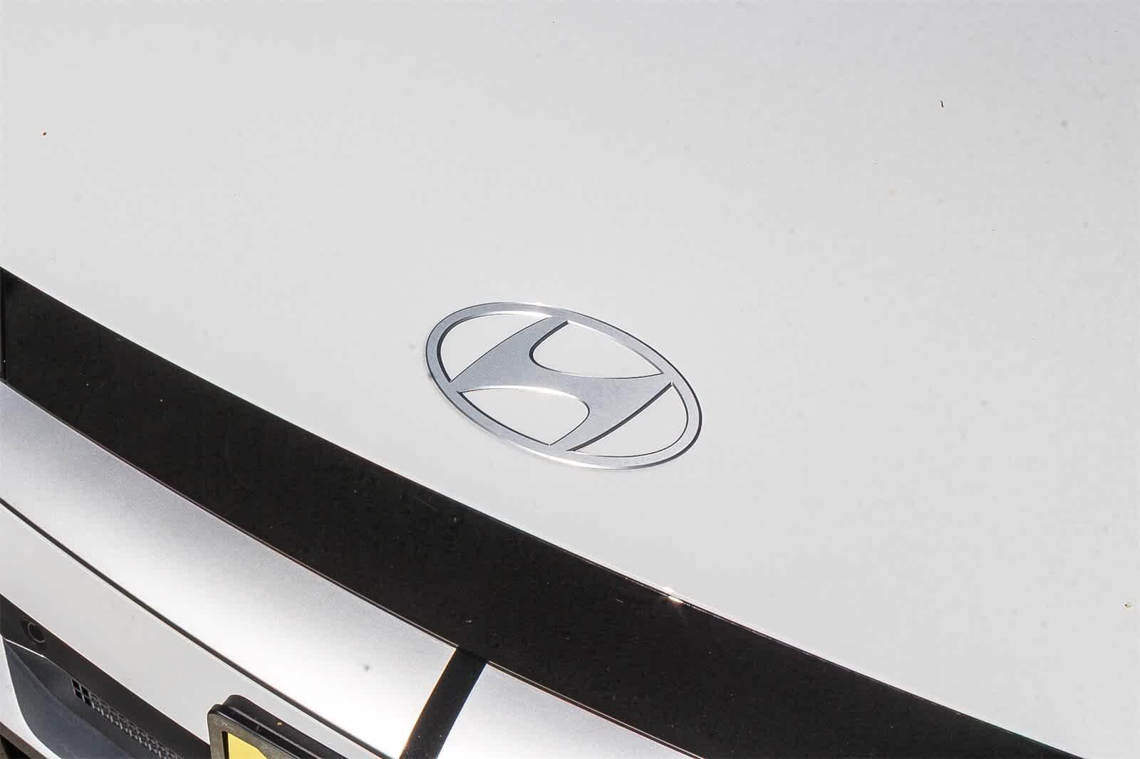 Thumbnail: 2026 Hyundai Ioniq 5 - 14