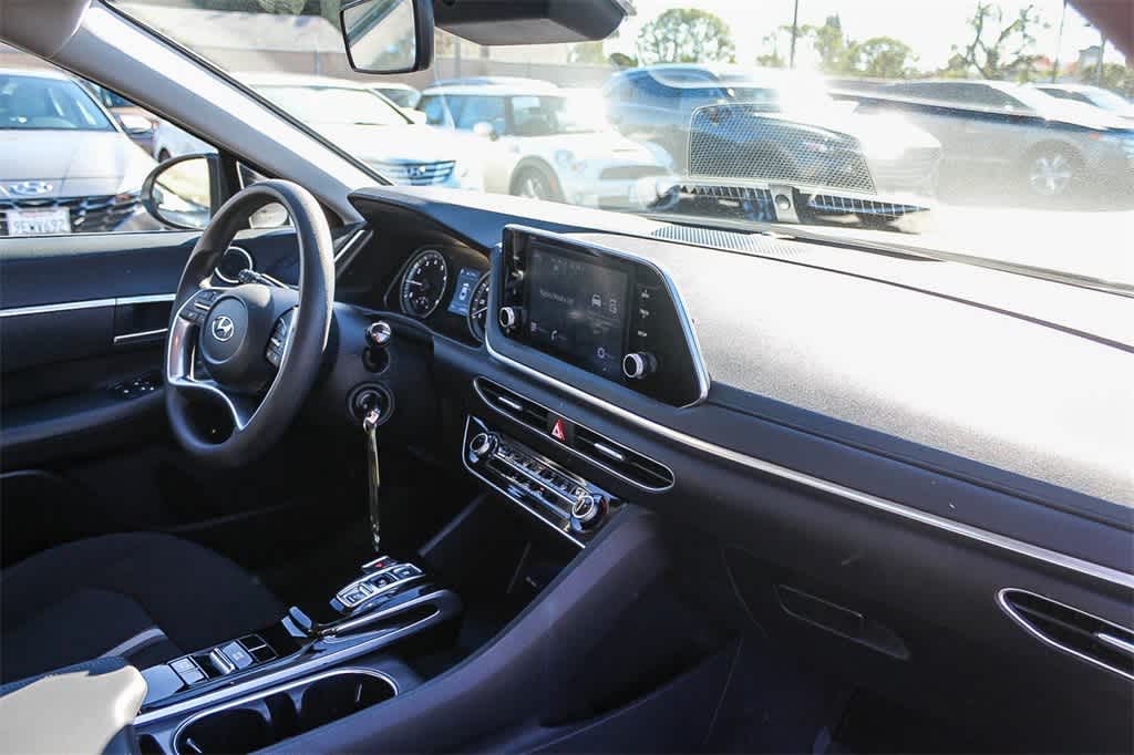 Thumbnail: 2023 Hyundai Sonata - 20