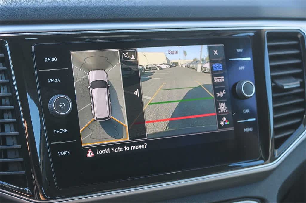 Thumbnail: 2018 Volkswagen Atlas - 33