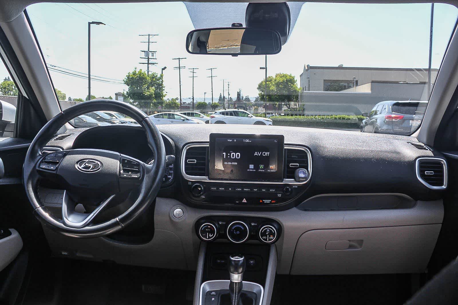 Thumbnail: 2020 Hyundai Venue - 16