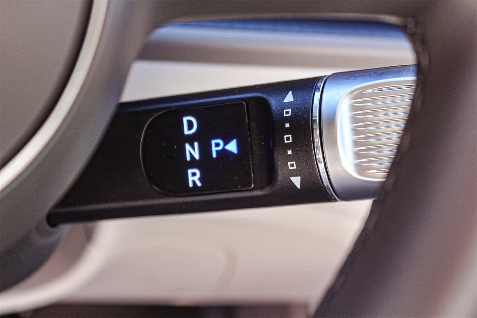 Thumbnail: 2025 Hyundai Ioniq 6 - 24