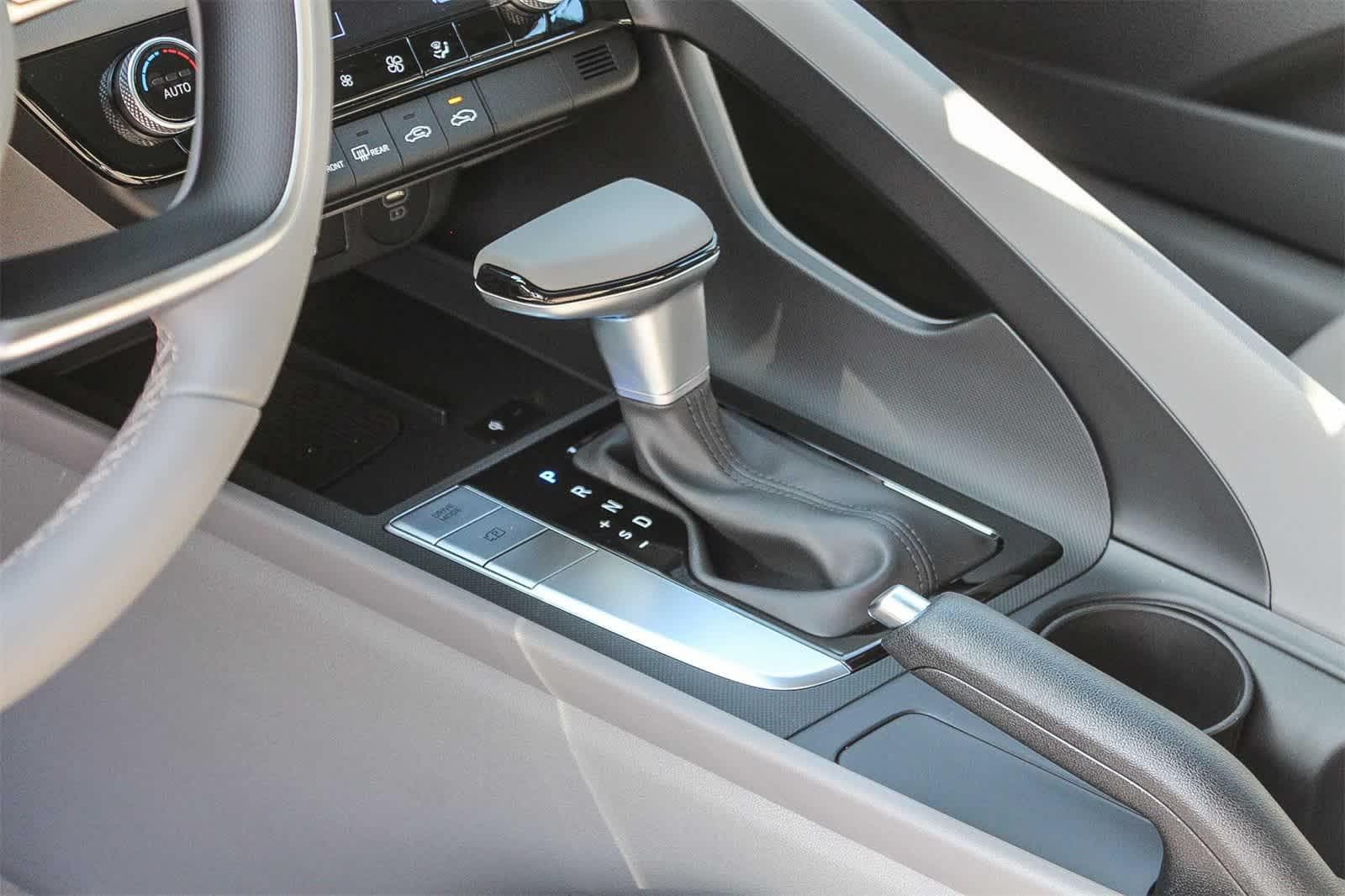 Thumbnail: 2026 Hyundai Elantra - 26