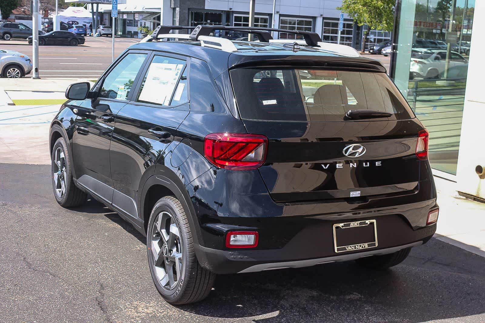 Thumbnail: 2026 Hyundai Venue - 7