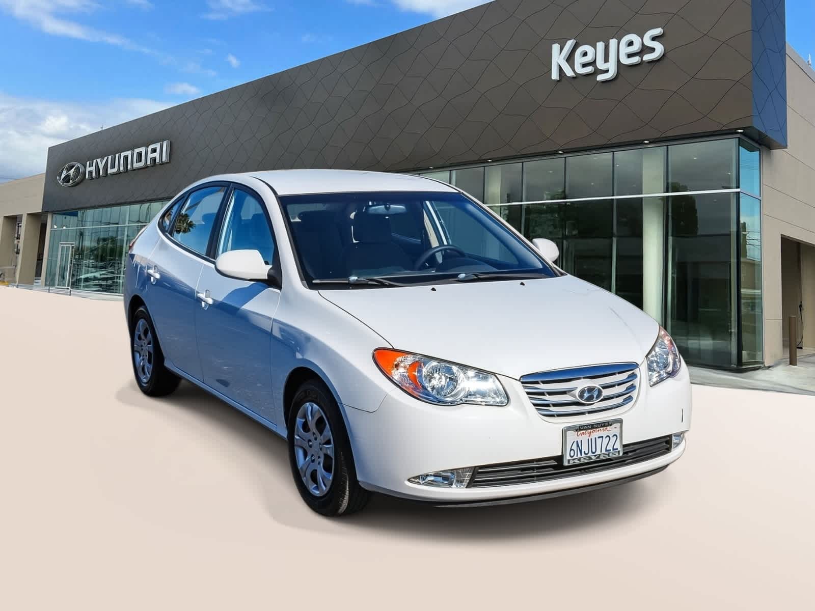 Thumbnail: 2010 Hyundai Elantra - 3