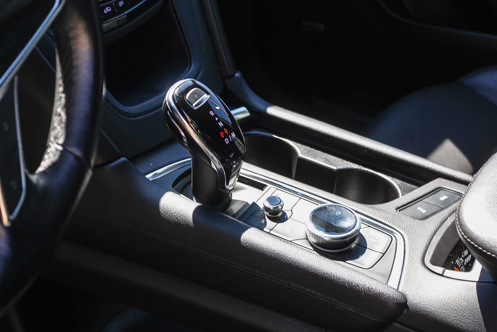 Thumbnail: 2022 Cadillac XT5 - 26