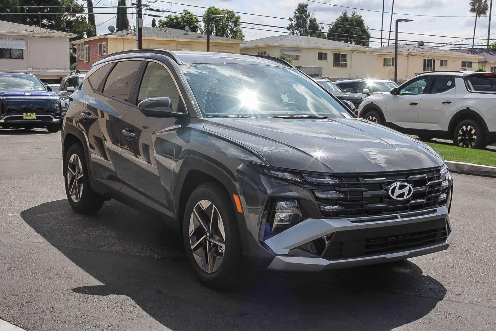 Thumbnail: 2026 Hyundai Tucson - 3