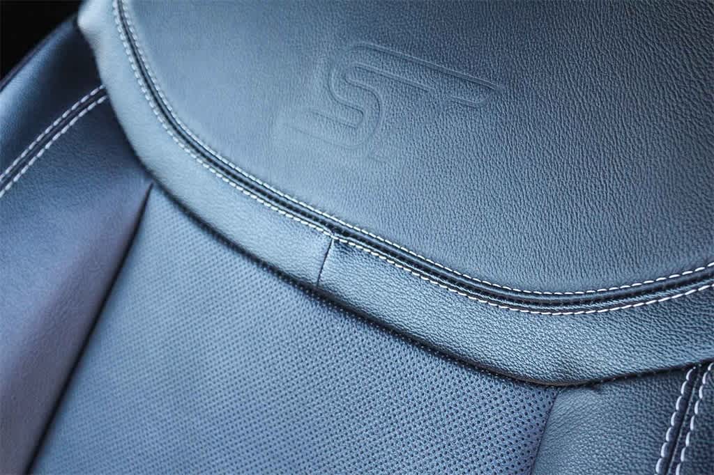 Thumbnail: 2022 Ford Explorer - 29