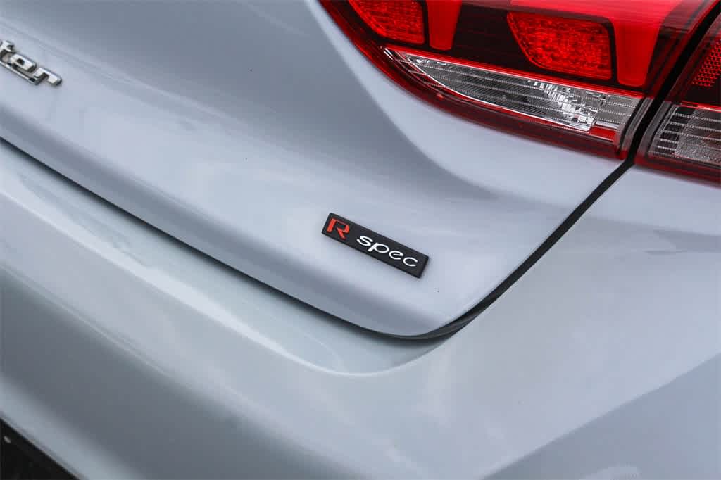 Thumbnail: 2020 Hyundai Veloster - 11