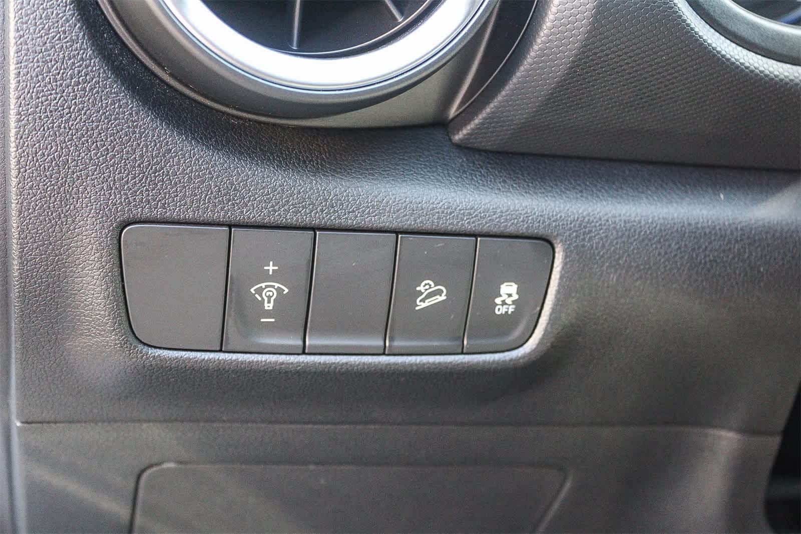 Thumbnail: 2023 Hyundai Kona - 29