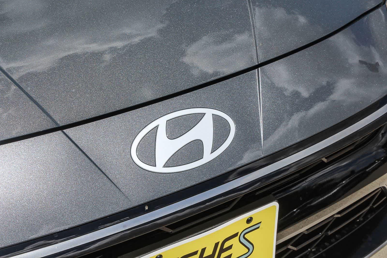 Thumbnail: 2026 Hyundai Elantra - 14