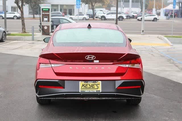 Thumbnail: 2025 Hyundai Elantra - 5