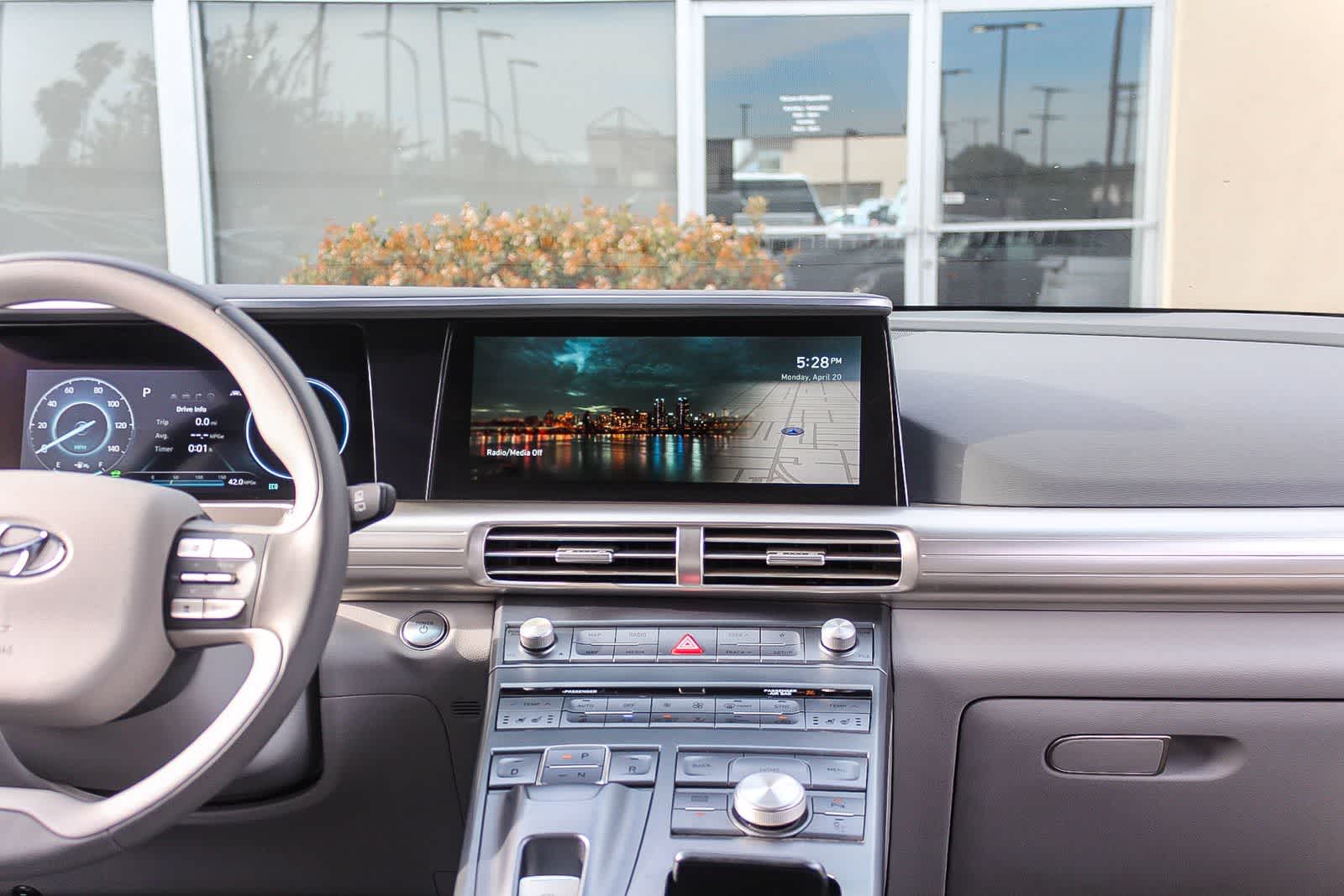 Thumbnail: 2022 Hyundai Nexo - 17