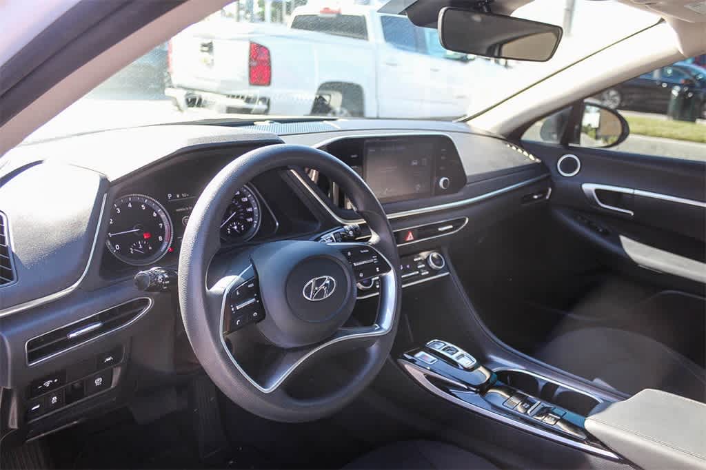 Thumbnail: 2022 Hyundai Sonata - 22